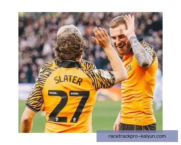 赫尔城新赛季阵容备受关注，年轻球员表现备受期待